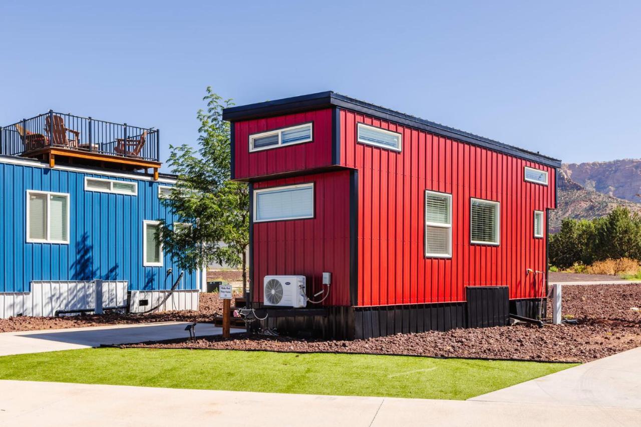 Apple Valley Ruby Red Tiny Home מראה חיצוני תמונה